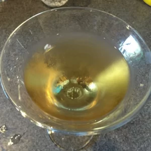 Angel Face Cocktail serviert im Cocktailglas