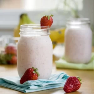 Banana Strawberry Shake Daiquiri cocktail served in a Cocktail Glass