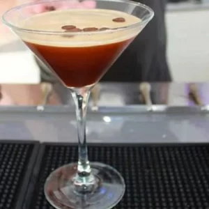Cocktail Tia-Maria servito in Collins Glass