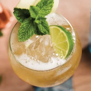 The Laverstoke Cocktail serviert im Ballonglas