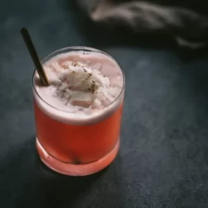 Cocktail The Galah servito in Bicchiere Collins